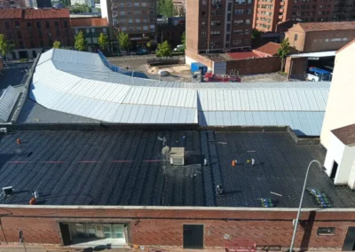 trabajo de impermeabilizacion cubierta con lamina asfaltica estacion autobuses de Valladolid